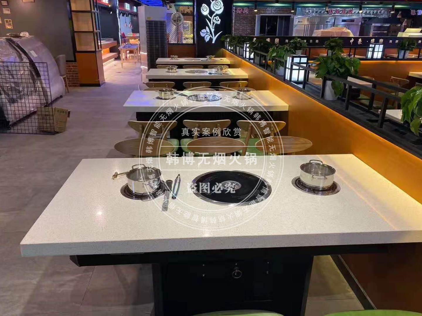 無煙燒烤桌有哪些特點？為啥燒烤店生意比燒